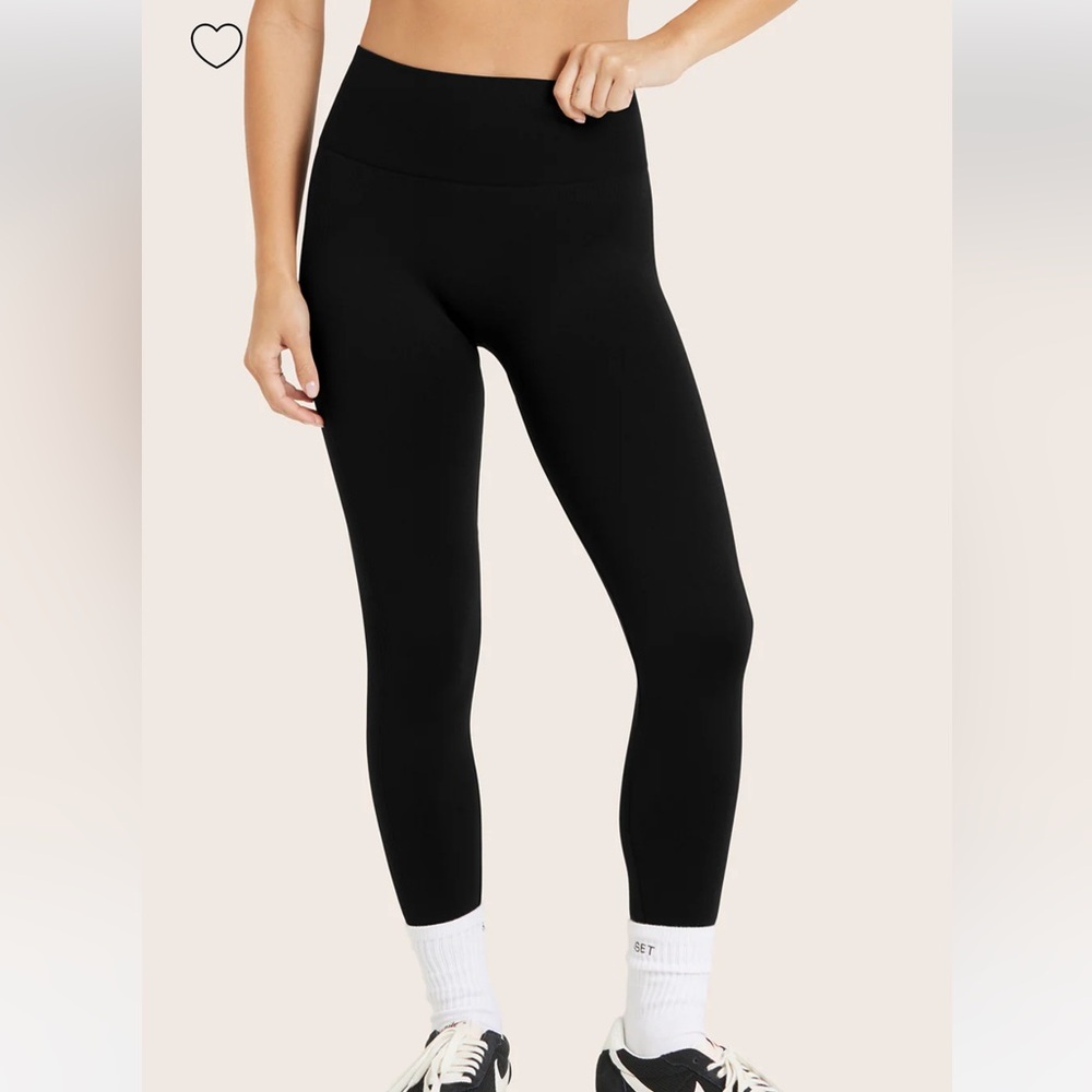SET ACTIVE Black Sculptflex Leggings